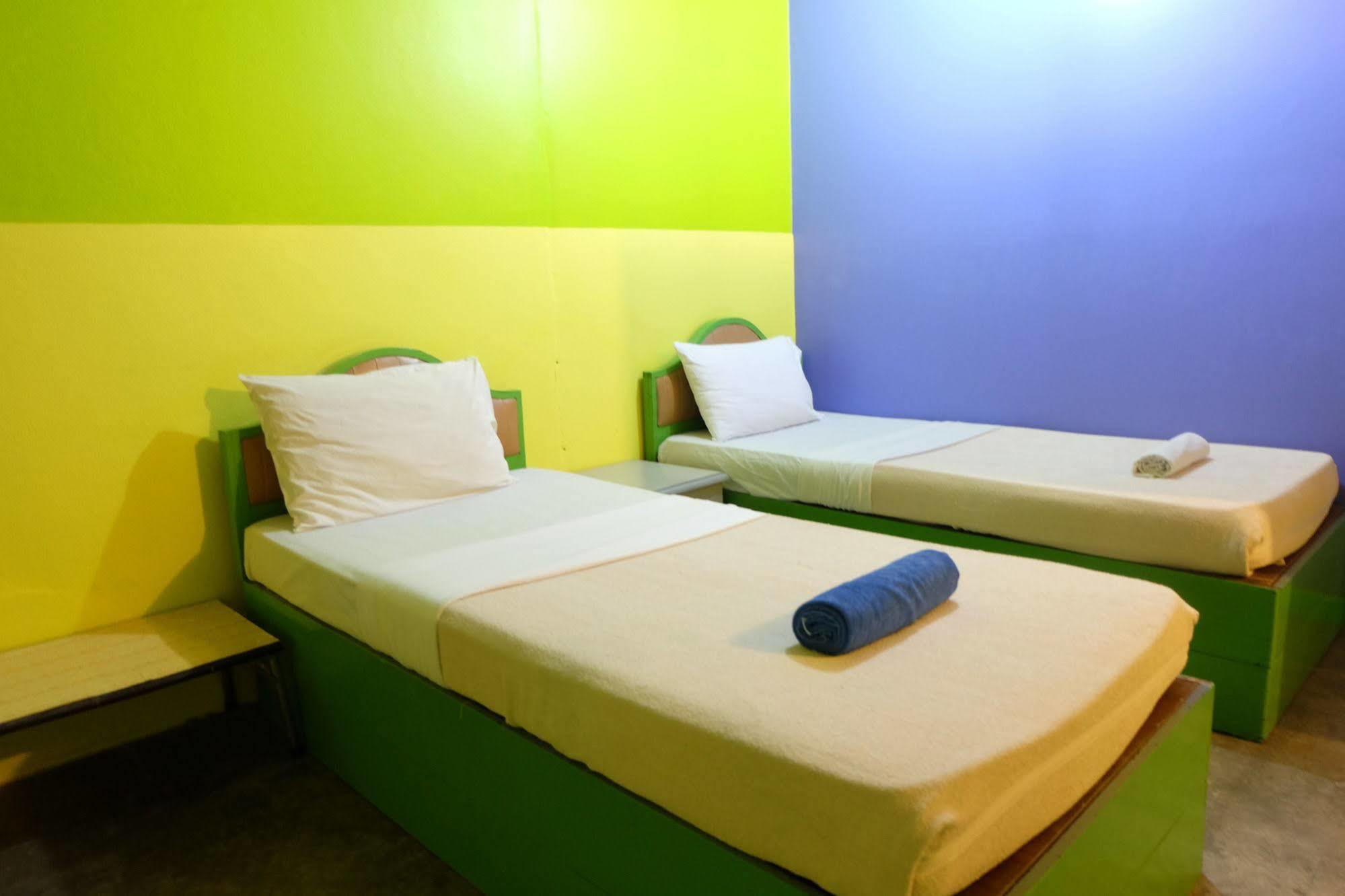 B&B House & Hostel Krabi town Εξωτερικό φωτογραφία